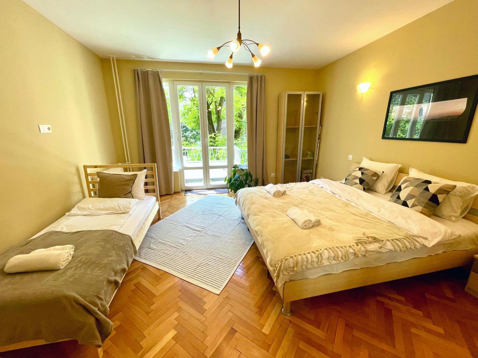Bohemian Bright & Calm 2Br - Top Center - Private Balcony Sofia Exteriör bild