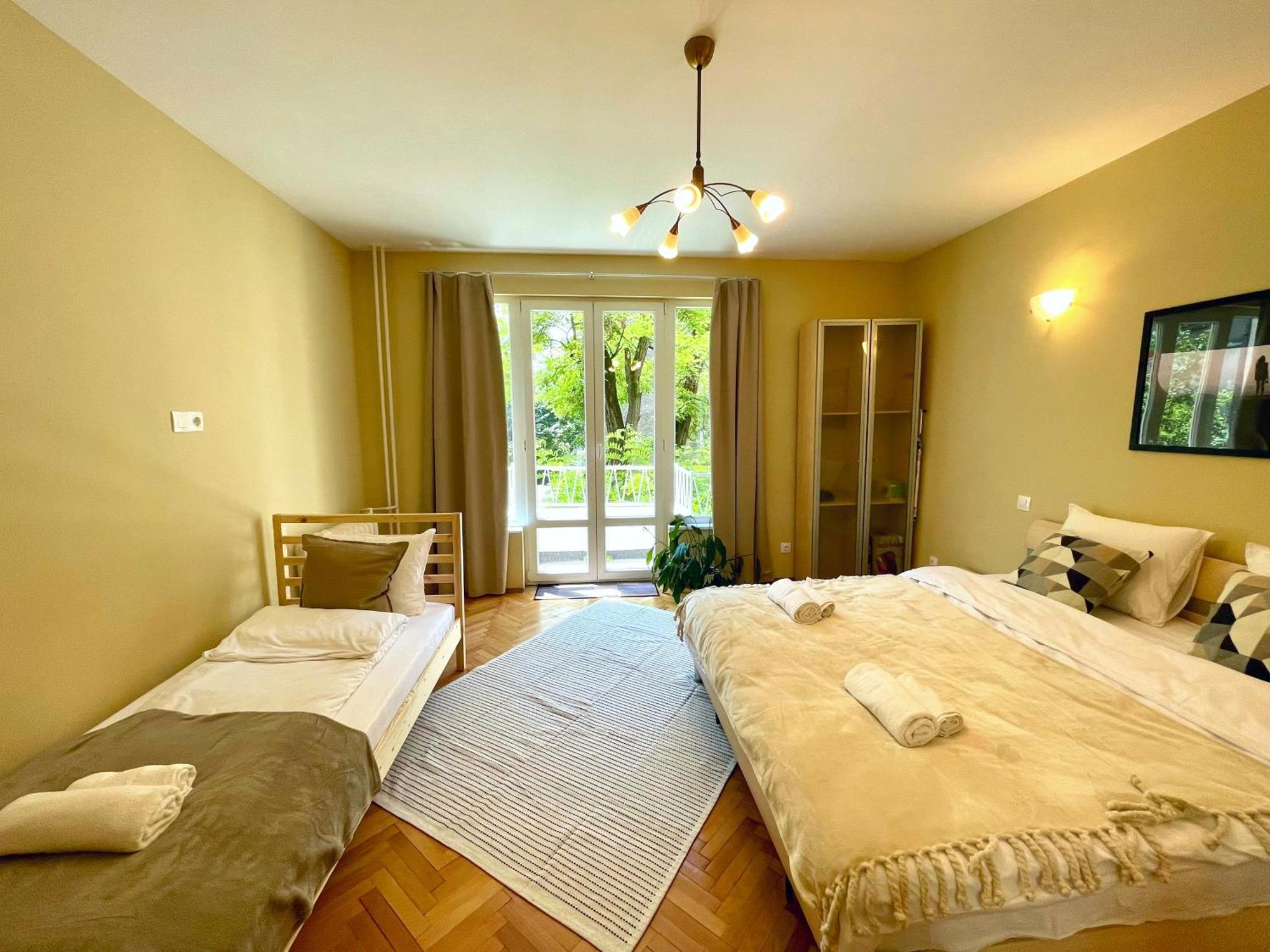 Bohemian Bright & Calm 2Br - Top Center - Private Balcony Sofia Exteriör bild